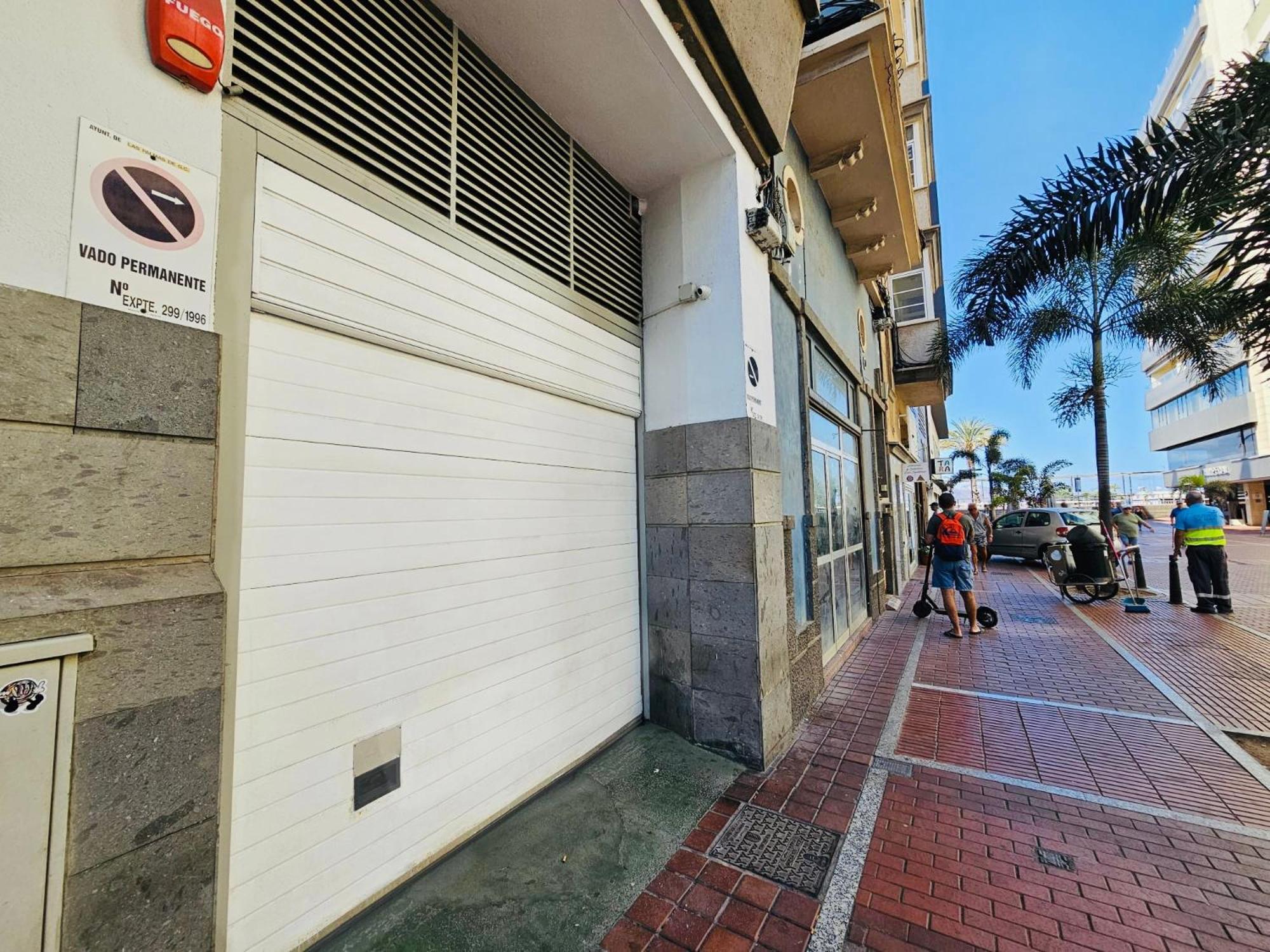 2 Bedrooms Flat + Balcony + Parking At Las Canteras Beach ラスパルマス・デ・グランカナリア エクステリア 写真